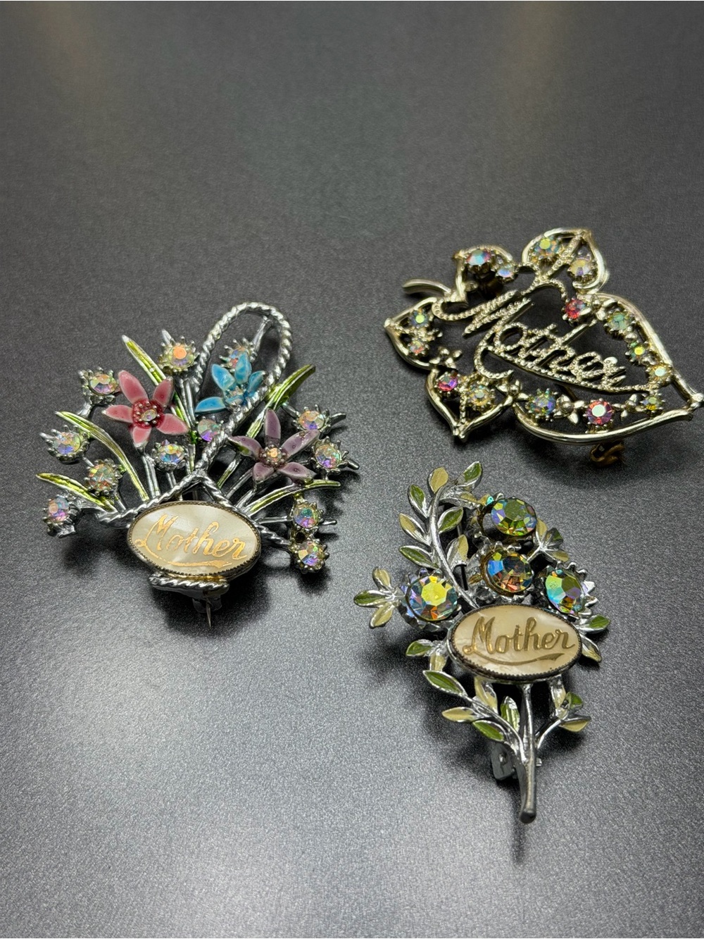 Vintage Mother Floral Multicolor Brooch lot #cz577